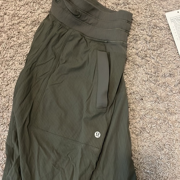 lululemon dance studio pants olive green - Picture 5 of 5